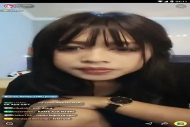 Jilbab Hitam Cantik Dikasih Jatah BJ Crot Lumer